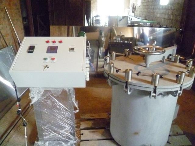 Котел для варки овощей в вакуумной упаковке в Мысках